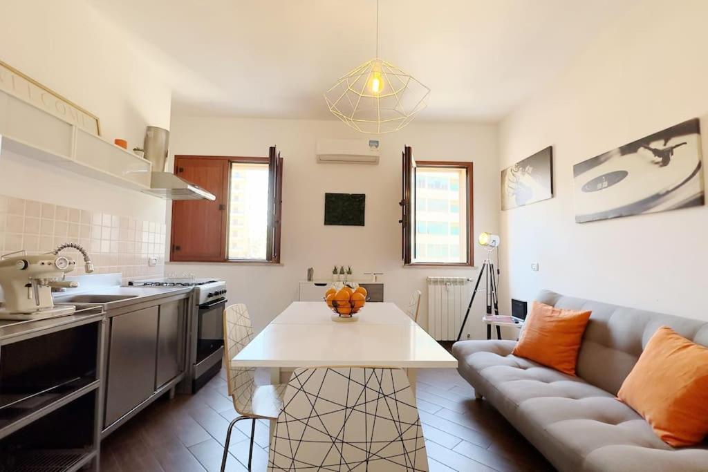 Molo Five Apartment Palermo Ngoại thất bức ảnh
