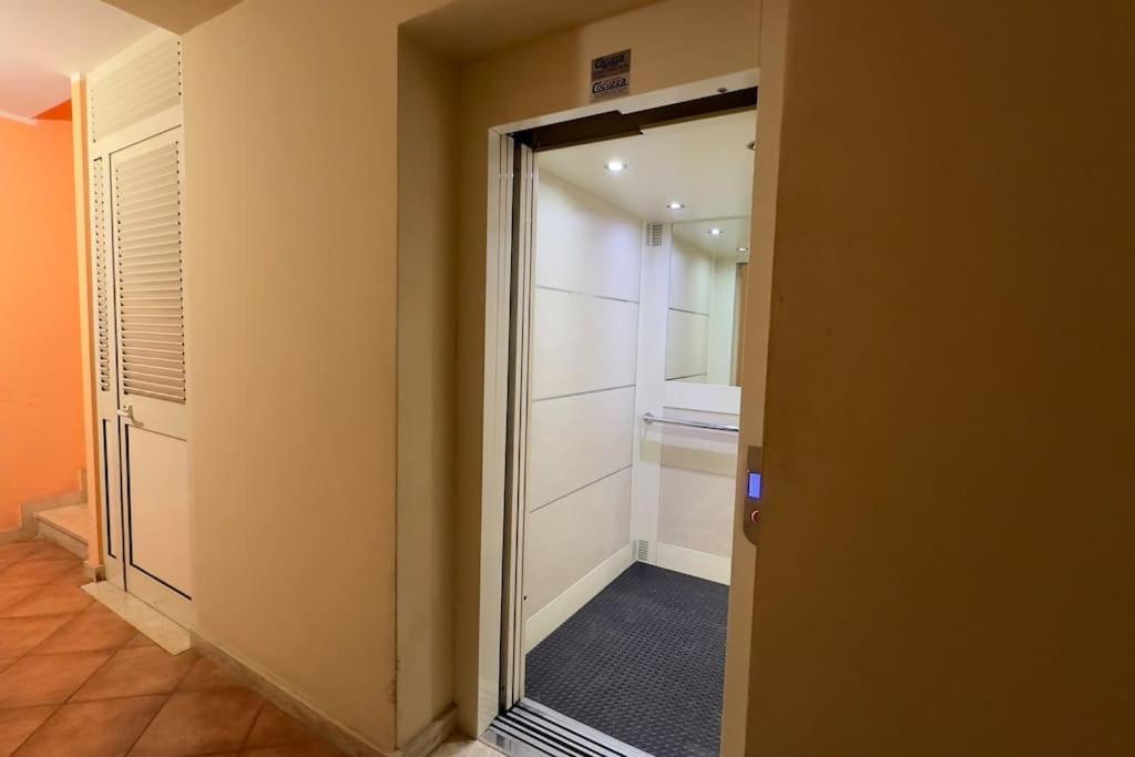 Molo Five Apartment Palermo Ngoại thất bức ảnh